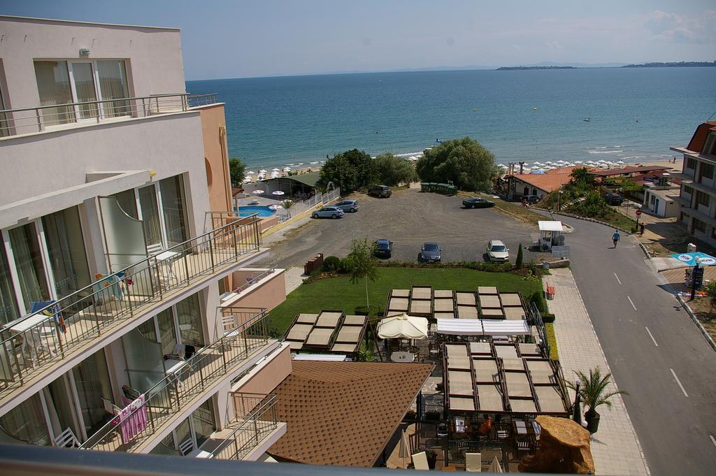 Family Hotel Berlin Beach Свети-Влас Номер фото