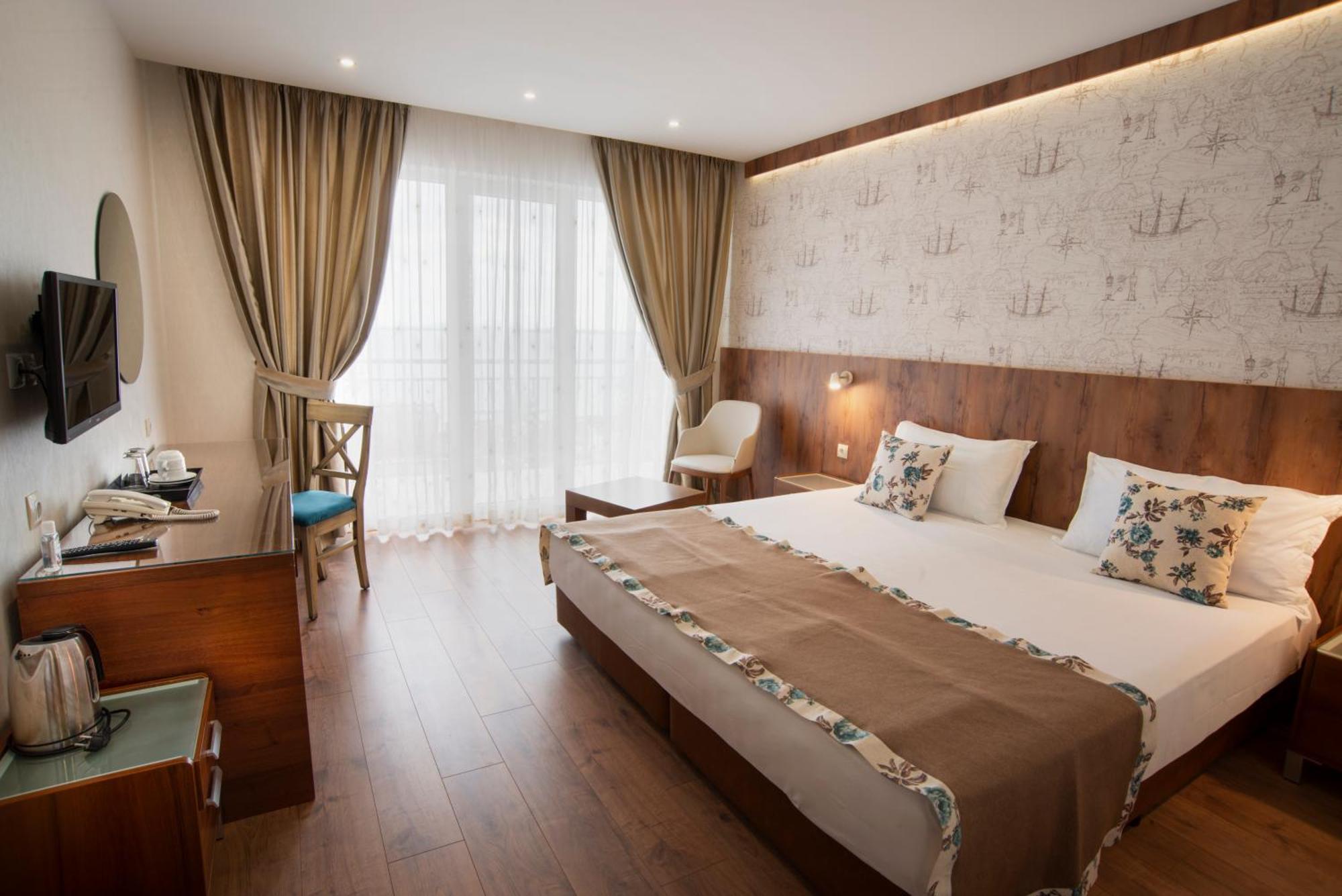 Family Hotel Berlin Beach Свети-Влас Номер фото