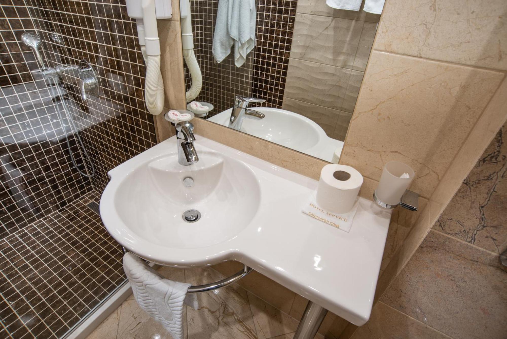 Family Hotel Berlin Beach Свети-Влас Номер фото