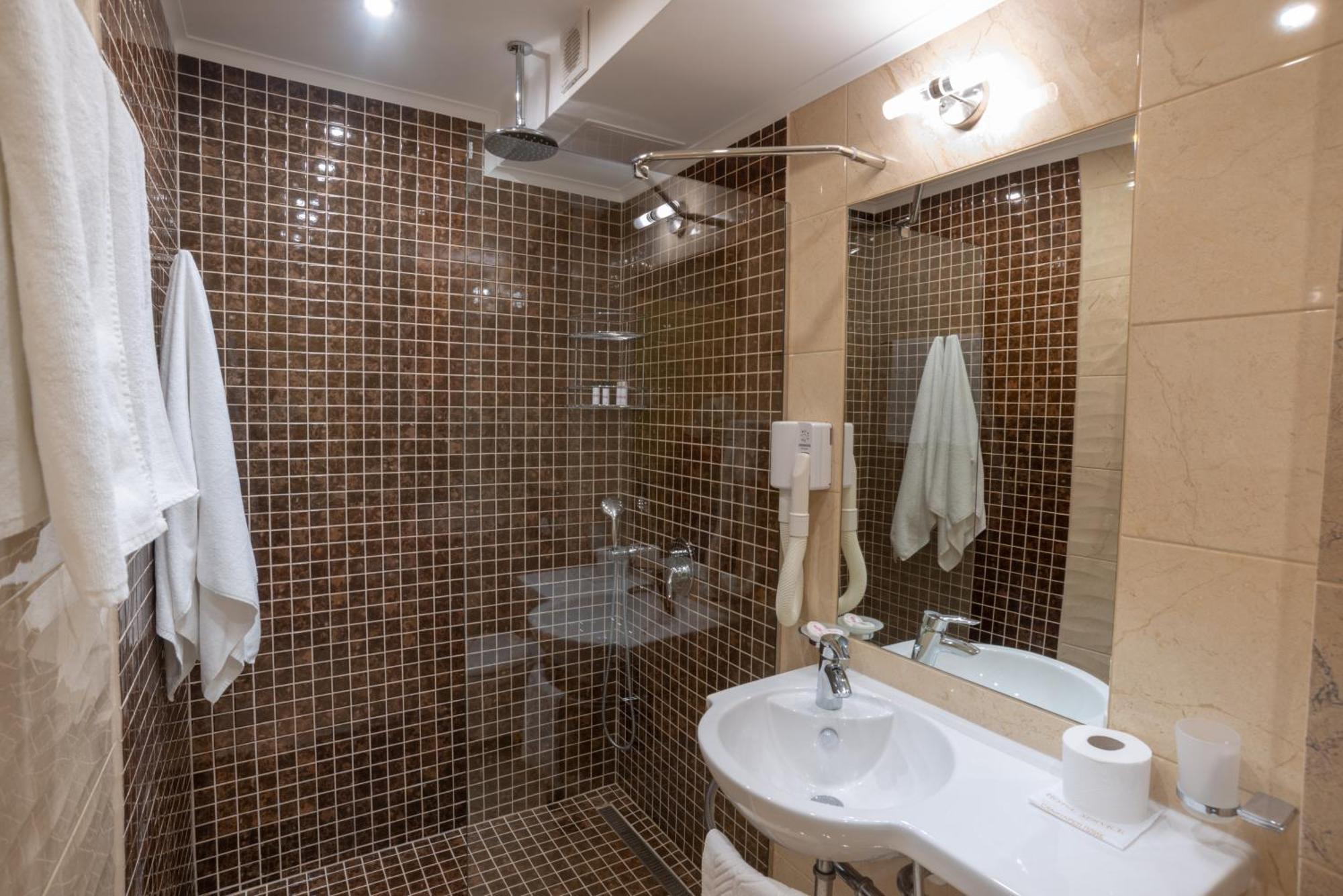 Family Hotel Berlin Beach Свети-Влас Номер фото
